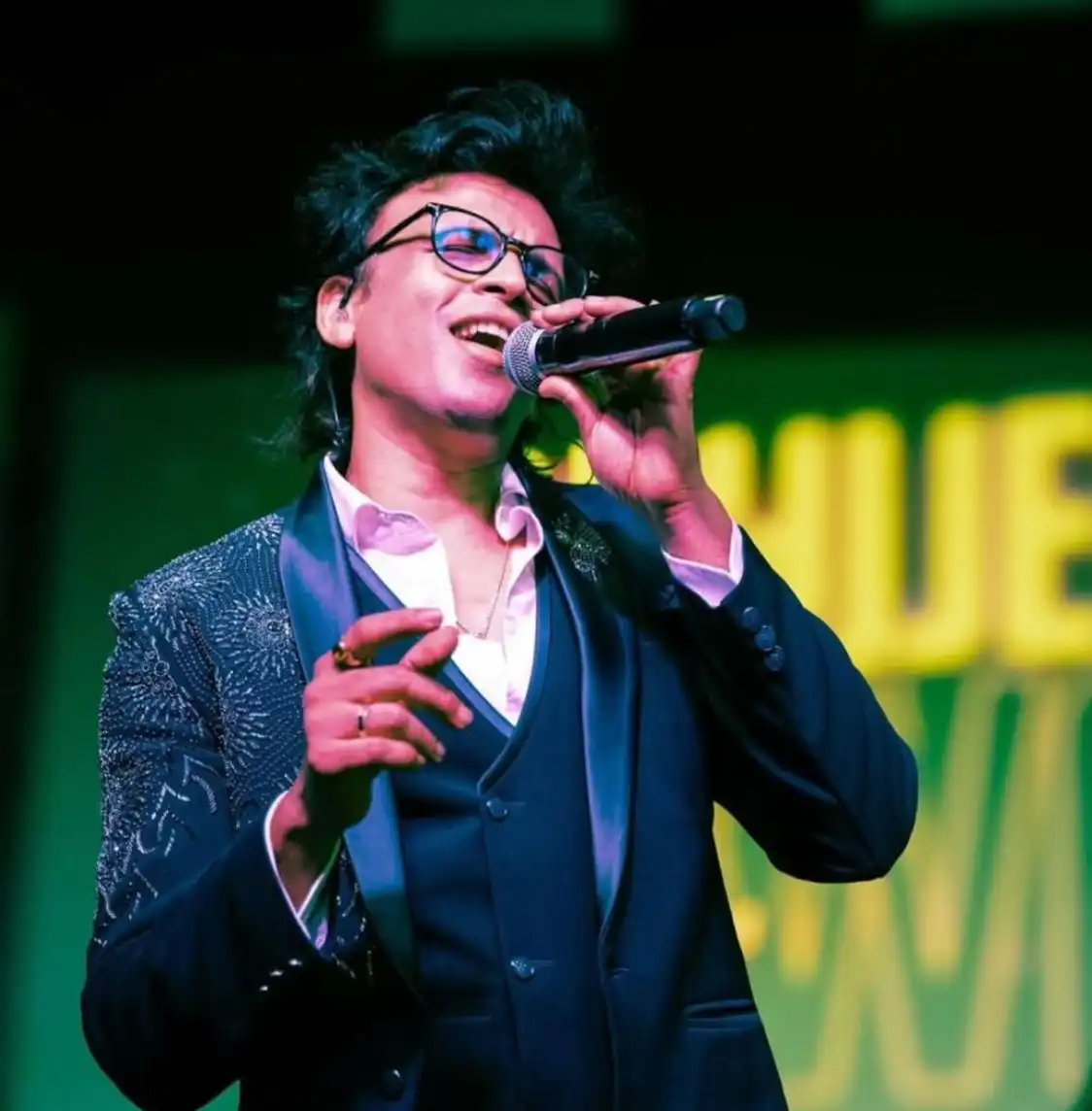 Abhijeet Sawant’s Premrang Sanedo has won the hearts of listeners!