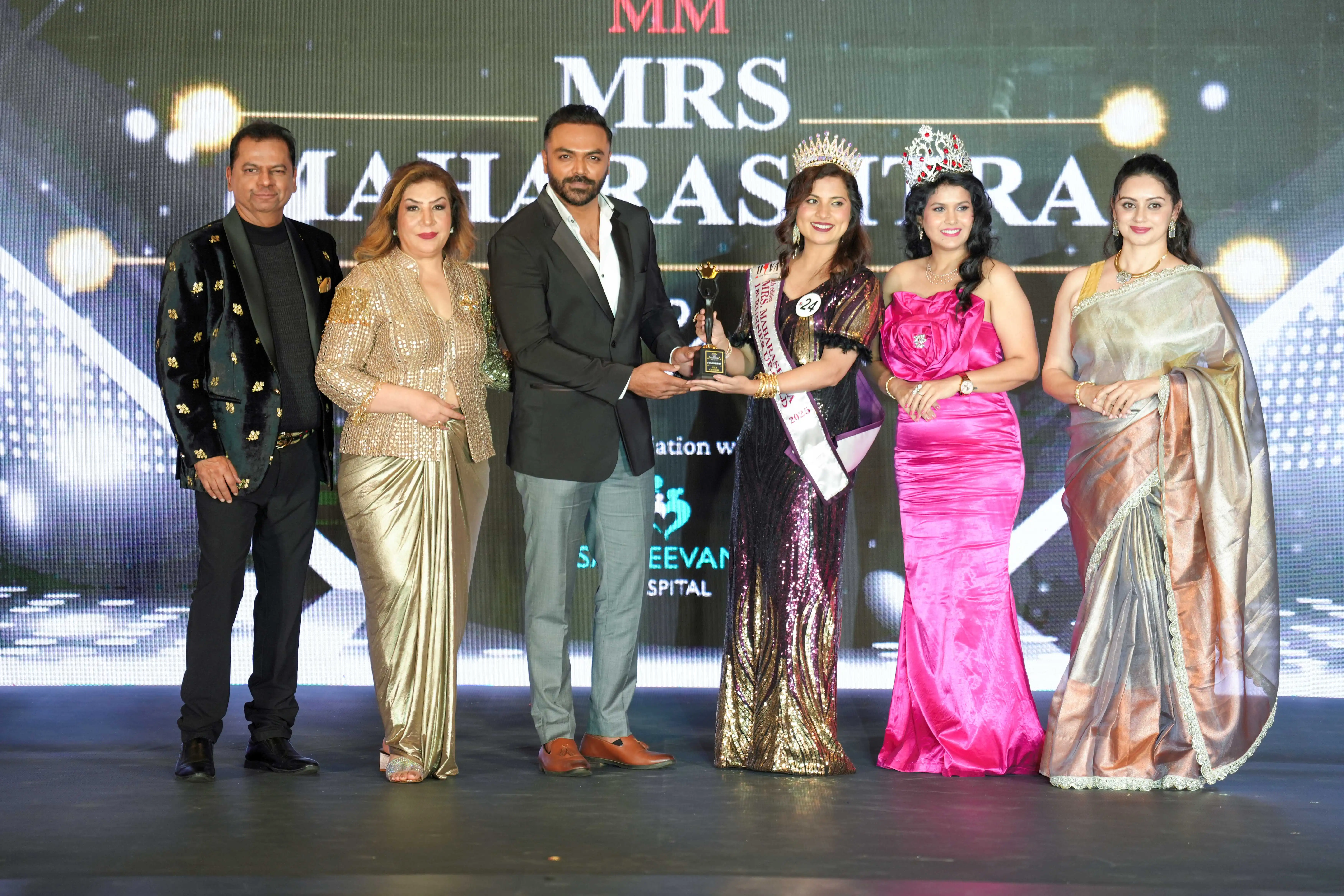 Mumbai’s Dr Shivani Naik Wins 1st Runner Up at Mrs Maharashtra 2025