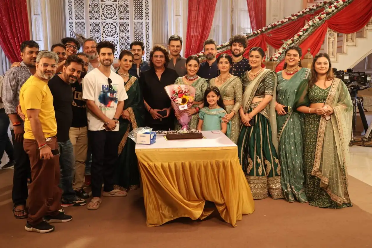 Cast and Crew Celebrate Shruti Ulfat’s Birthday on the Sets of Rajan Shahi’s YRKKH
