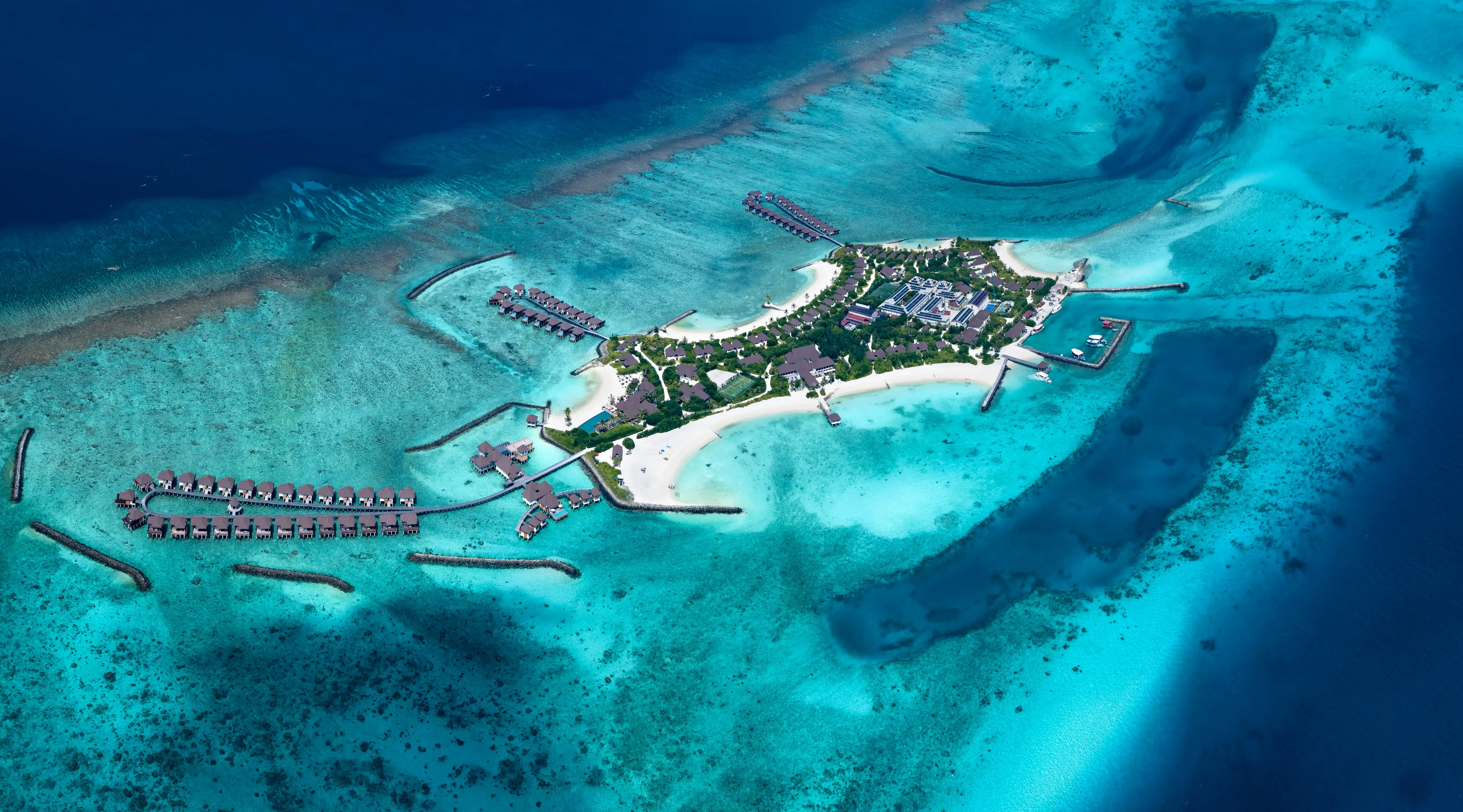 Unveiling the Ultimate Maldives Getaway