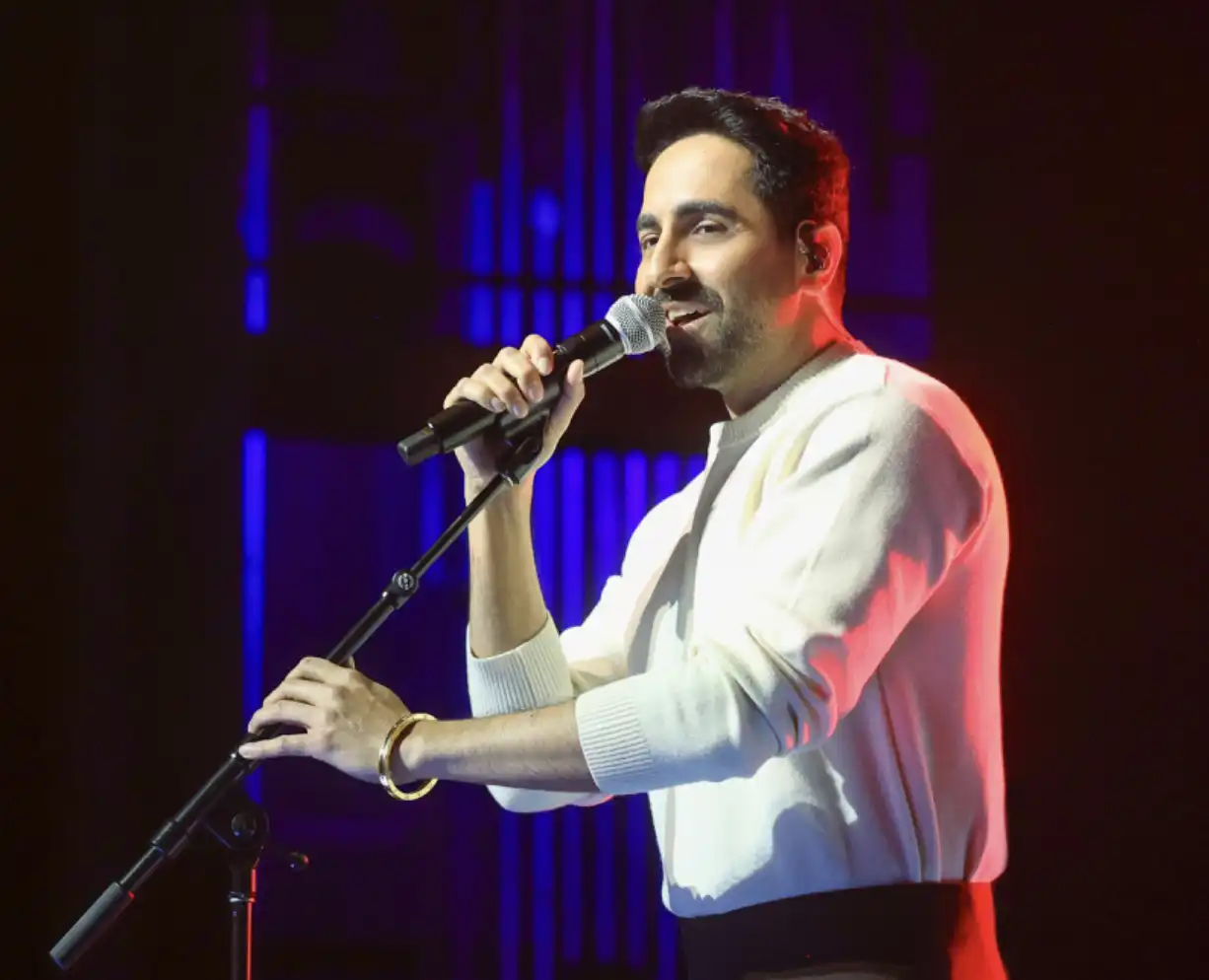 Ayushmann Khurana: An artiste is blessed to get love from across the world!