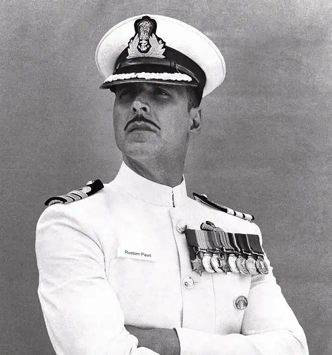 Uniform Pehente Hi Spine Seedhi Ho Jaati Hai! Akshay Kumar’s Powerful Statement Wins Hearts