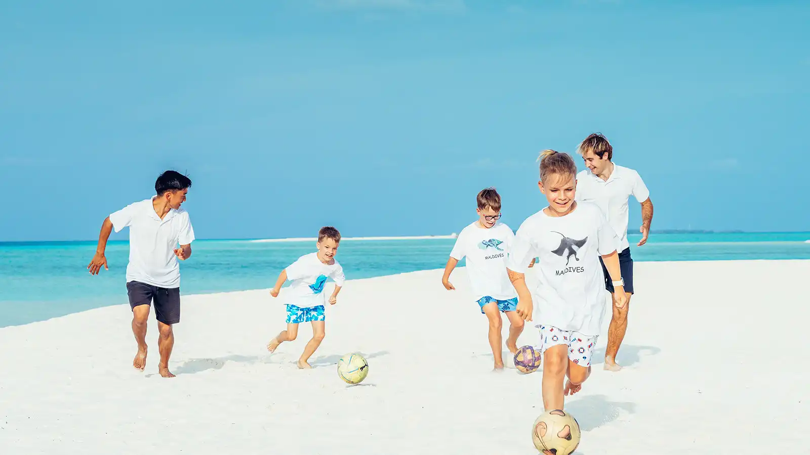 Four Seasons Resorts Maldives Introduces Learn with Legends