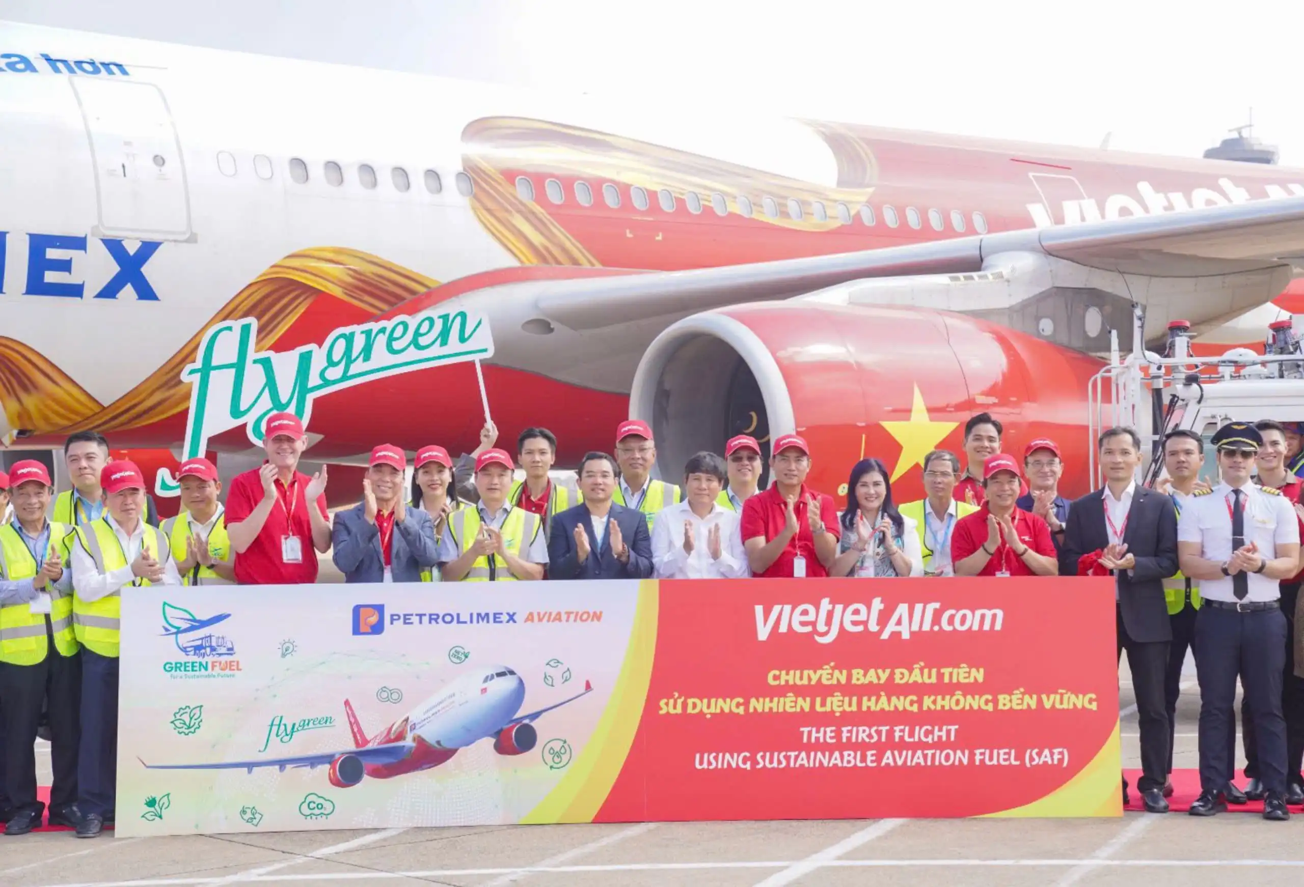 Vietjet Becomes First Airline to Operate Flights with Sustainable Aviation Fuel