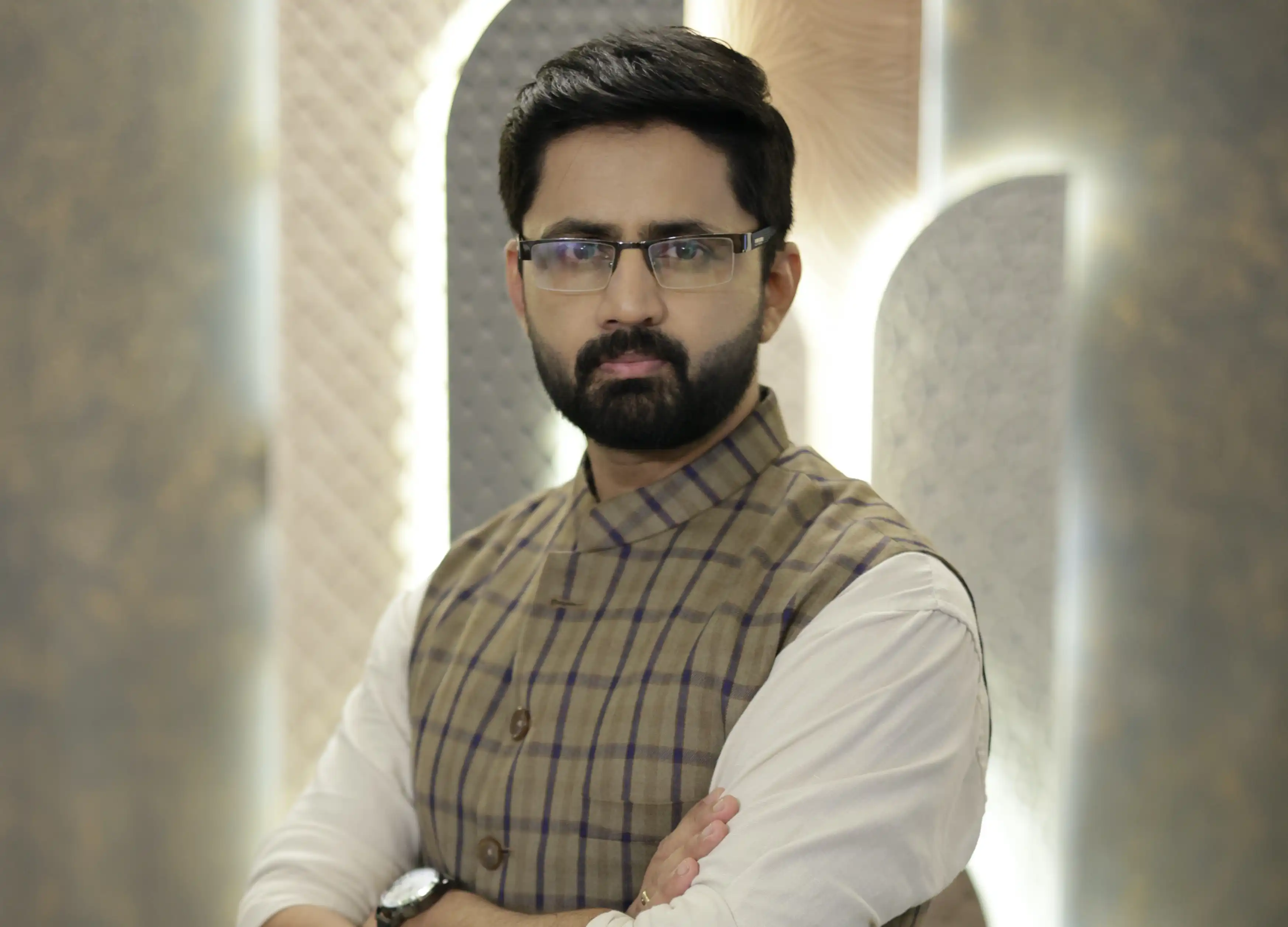 Kamli and Ritesh Sarpotdar to Face Off on September 8