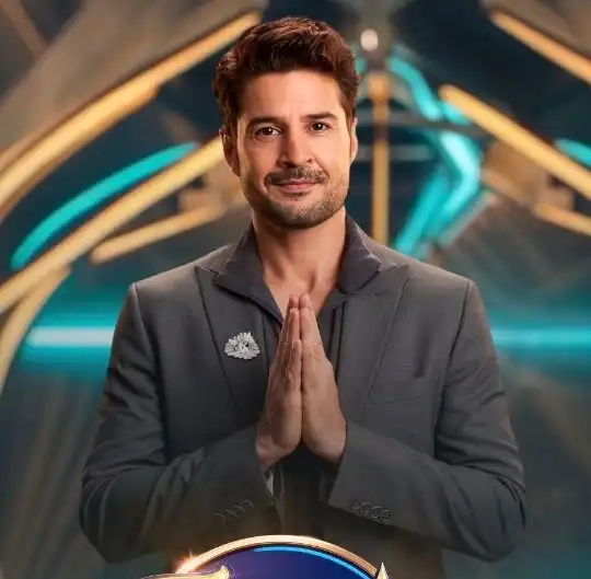 Rajeev Khandelwal Walks the Ramp on Tum Ho Naa, Cheers Avantika’s Comeback