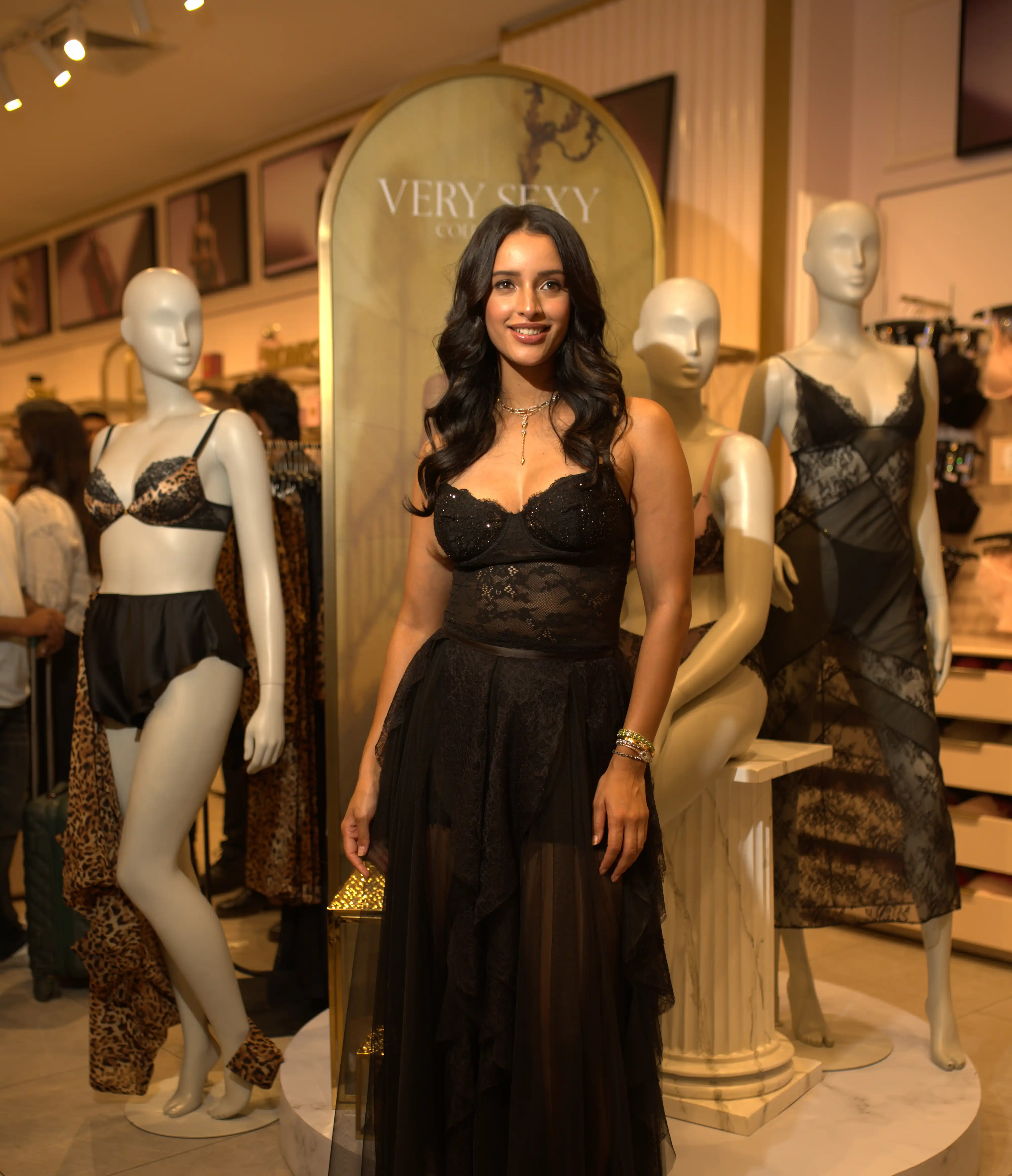 Triptii Dimri Turns Up the Glamour