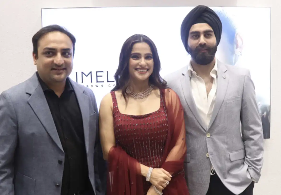 Priya Bapat Inaugurates Limelight Diamonds’ first store in Pune