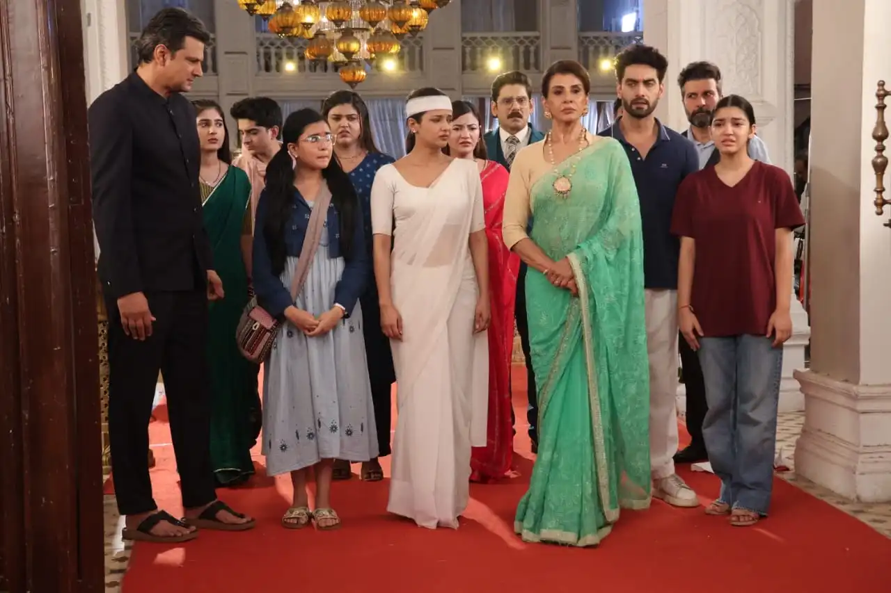 Truths Unravel and Bonds Are Tested as Abira and Armaan Face an Emotional Crossroad 