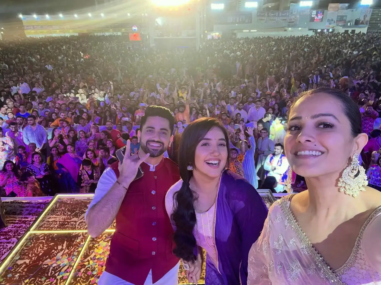 Prateek Sharma and Parth Shah's show Suman Indori's Cast Celebrate Navratri in Style!