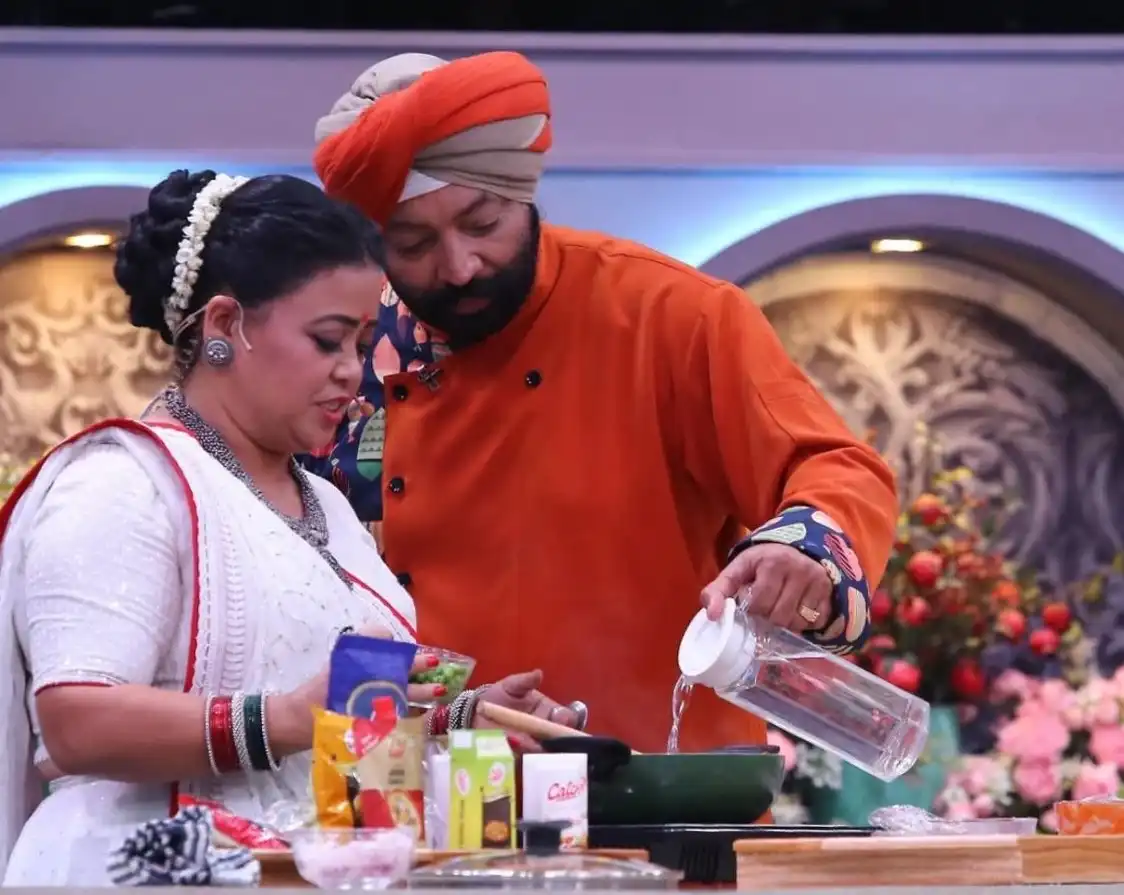 Laughter Chefs – Unlimited Entertainment: Chef Harpal Sokhi and Bharti Singh enjoy some fun times 