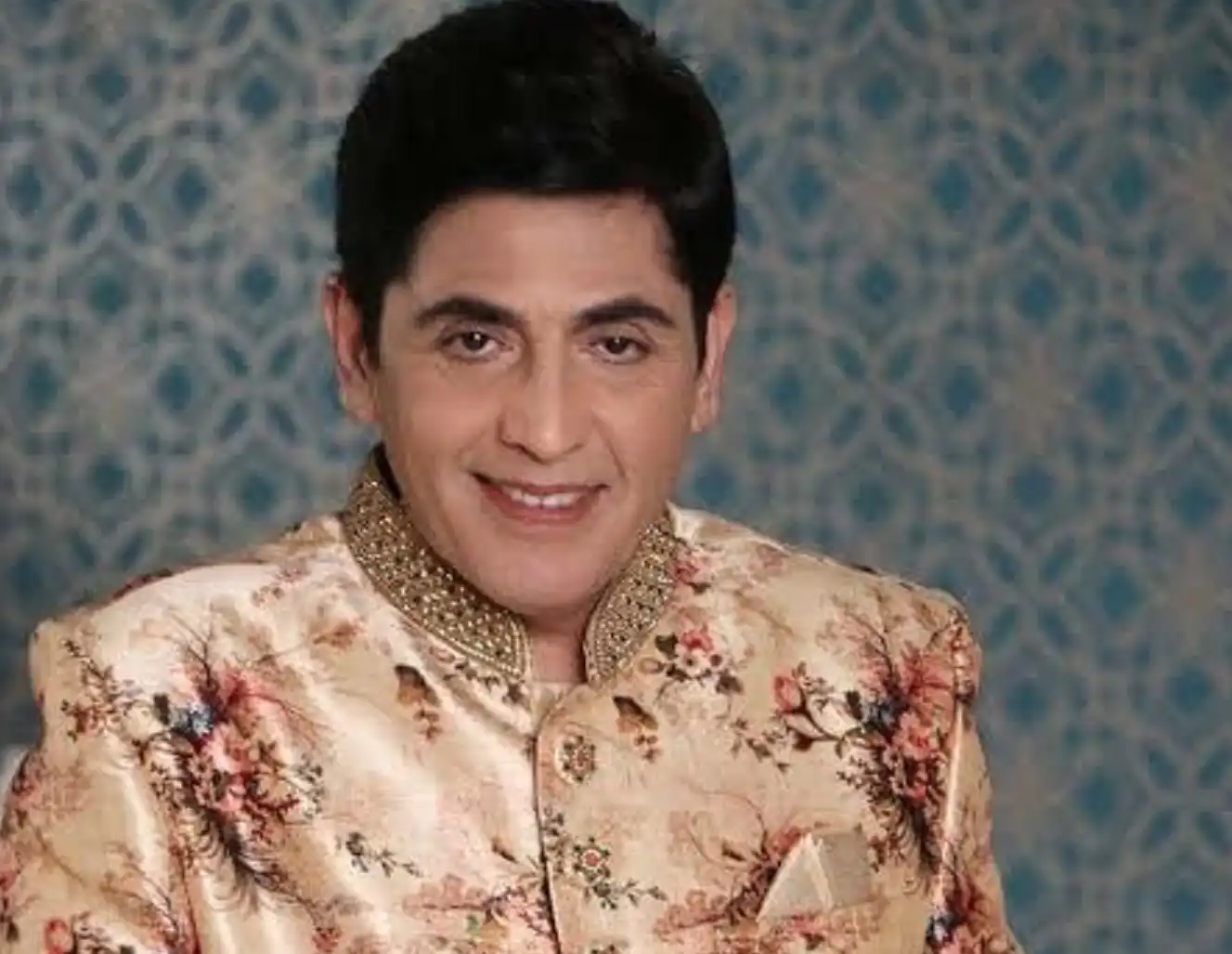 Aasif Sheikh, Zara Warsi & Salim Zaidi share their Eid Celebrations!