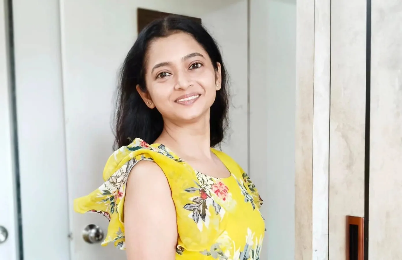 Ekta Tiwari Reflects on Shah Rukh Khan's Influence and the 2009 Star Plus Logo Change