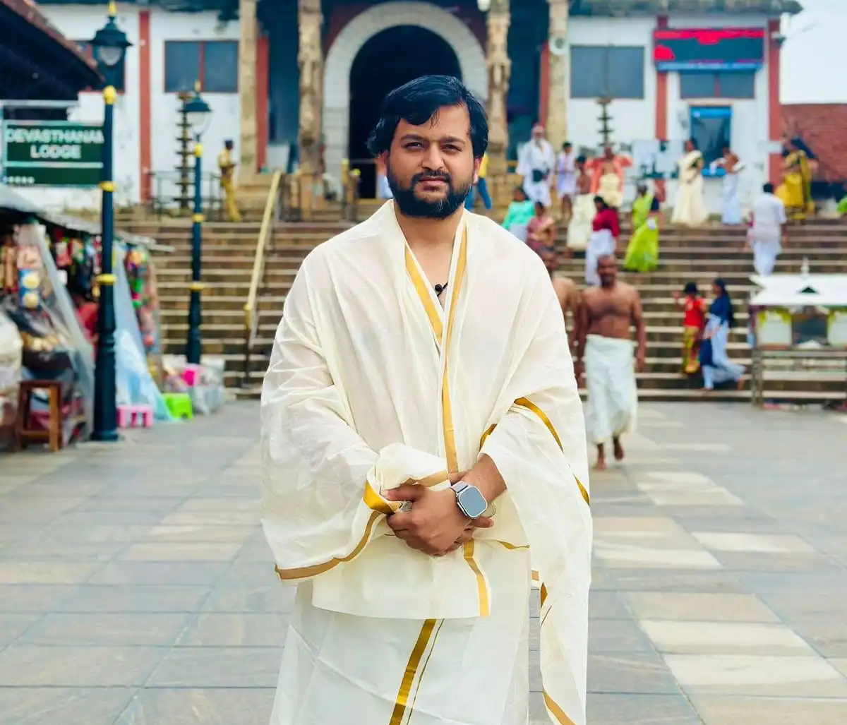 Astrologer Ashutosh Clairvoyant Explains the Impact of the 2025 Lunar Eclipse Coinciding with Pitru Paksha