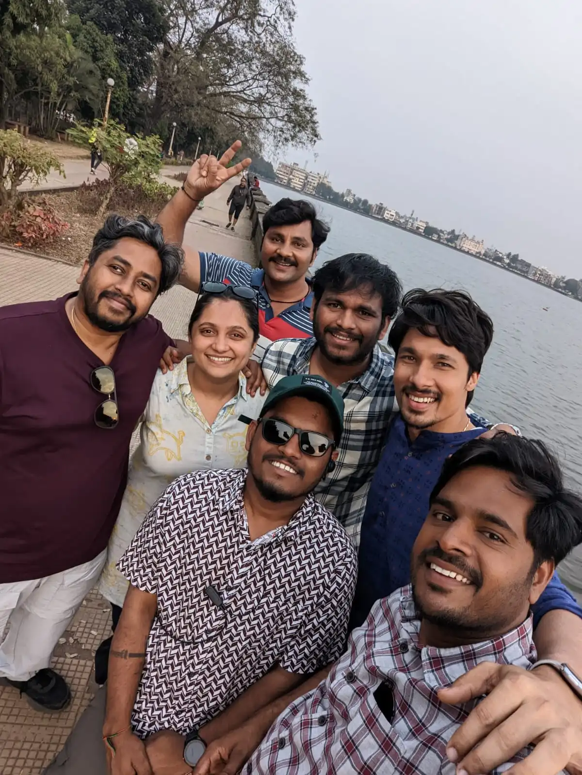The team of Aga Aai Aho Aai