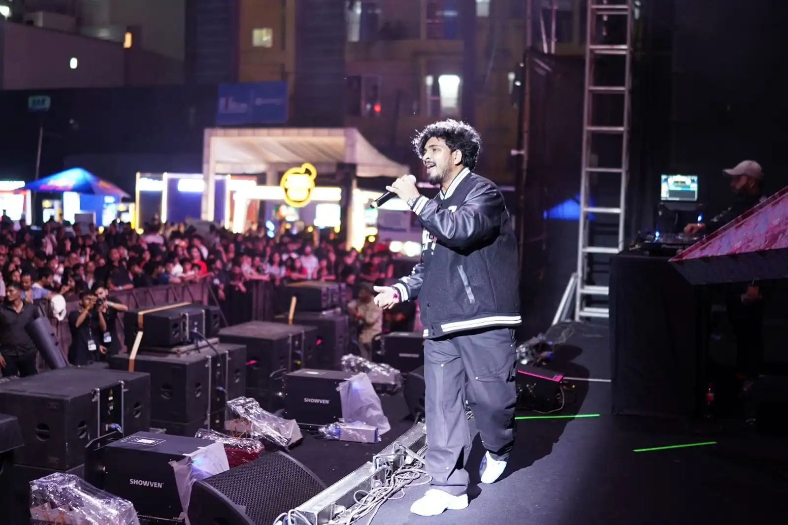 Sanju Rathod Makes History as the First Marathi Singer to Open for Sunburn Arena