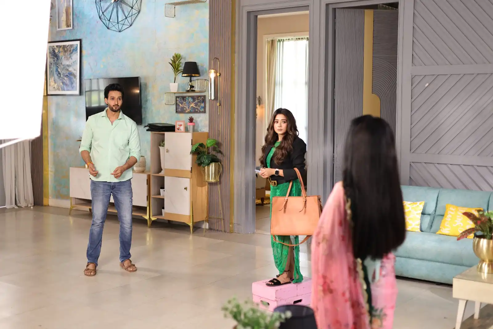 Sugandha Mishra, Sourabh Raaj Jain, and Tina Datta Bring Insta Empire to Life