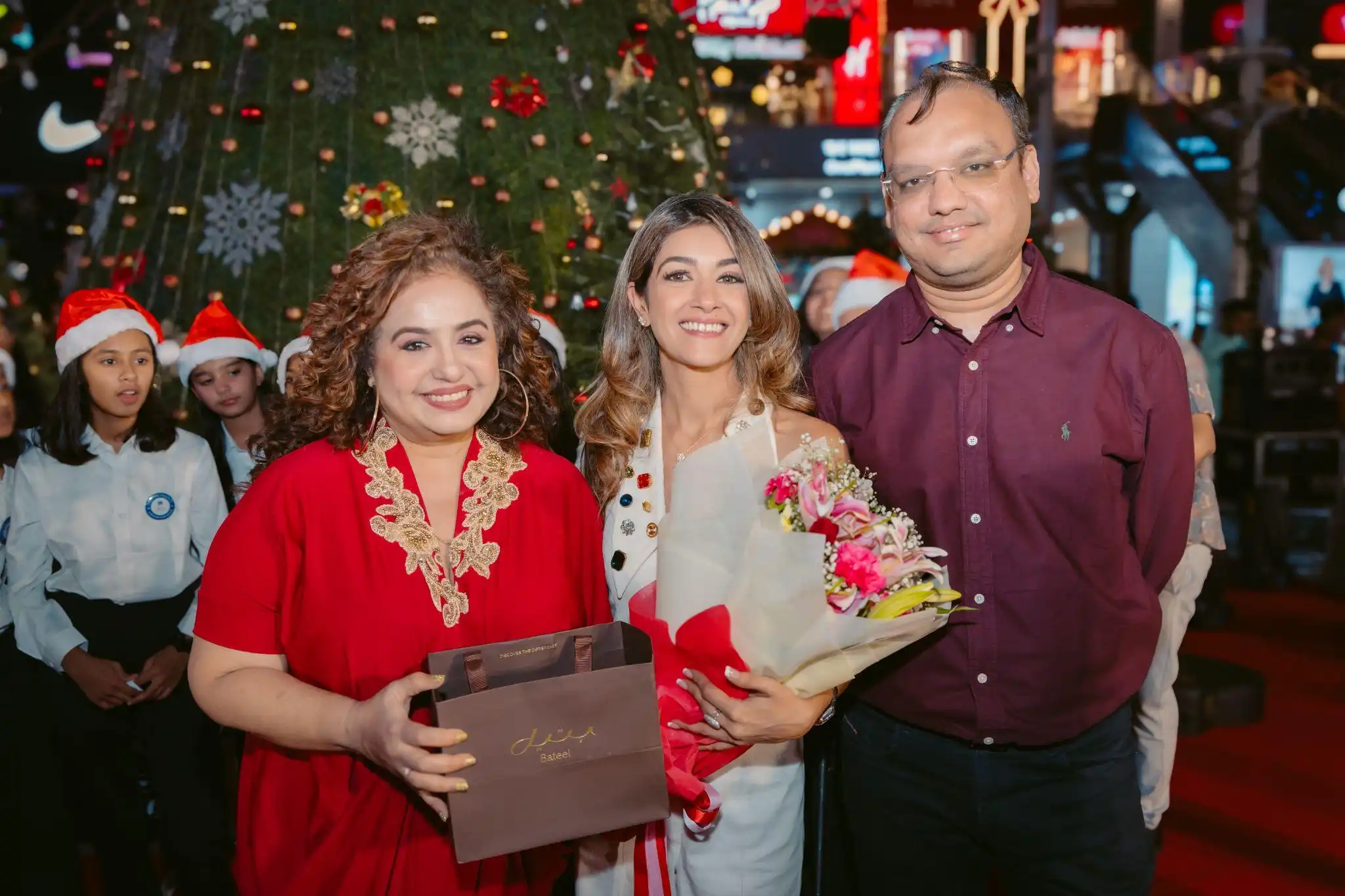 (L-R) Vandana Sajnani Khattar, Isha Sawhney, Mayank Lalpuria at Phoenix Palladium