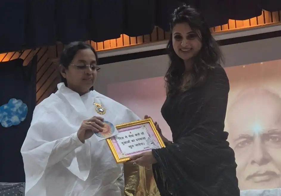 Shiwani Chakraborty was felicitated at the Brahma Kumaris event!