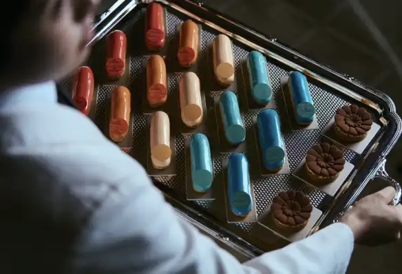 The Peninsula Hong Kong presents ‘Art in Resonance’ 2026 themed Éclairs and a Chocolate and Hazelnut Tart