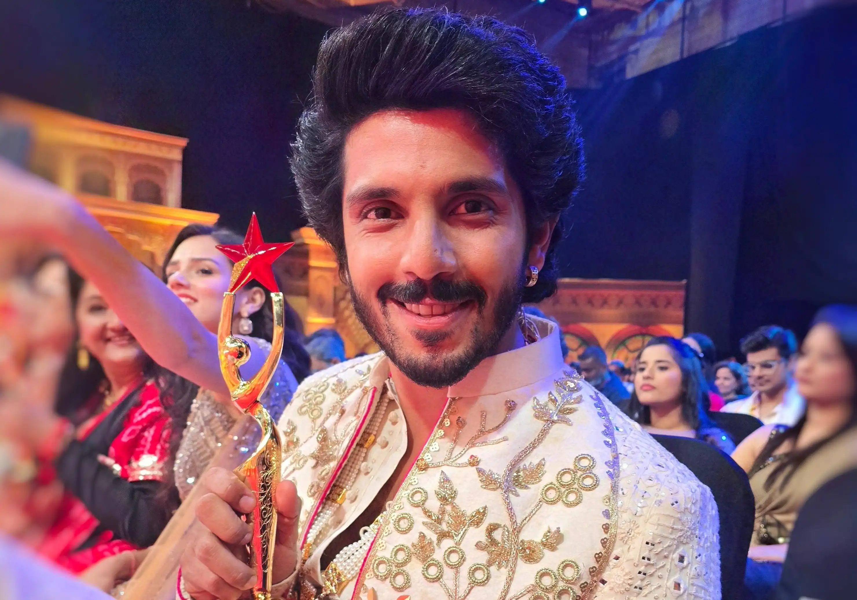 Kanwar Dhillon on winning award at Star Parivaar: Feels great to receive such recognition