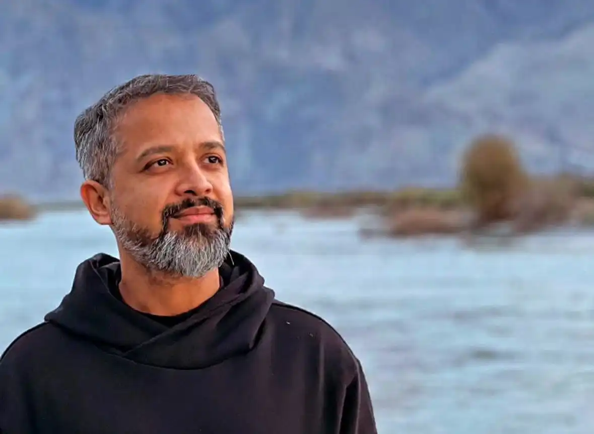 Director Anand Tiwari wanted to ‘surprise’ viewers with Arjun Rampal as Imroz Dehelvi 