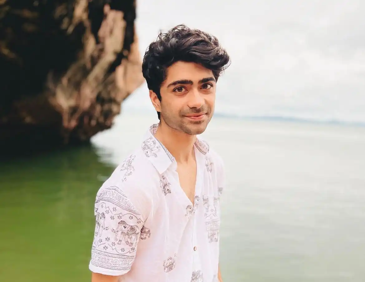 Taaruk Raina treats audience with a heart-wrenching track ‘Majboor’