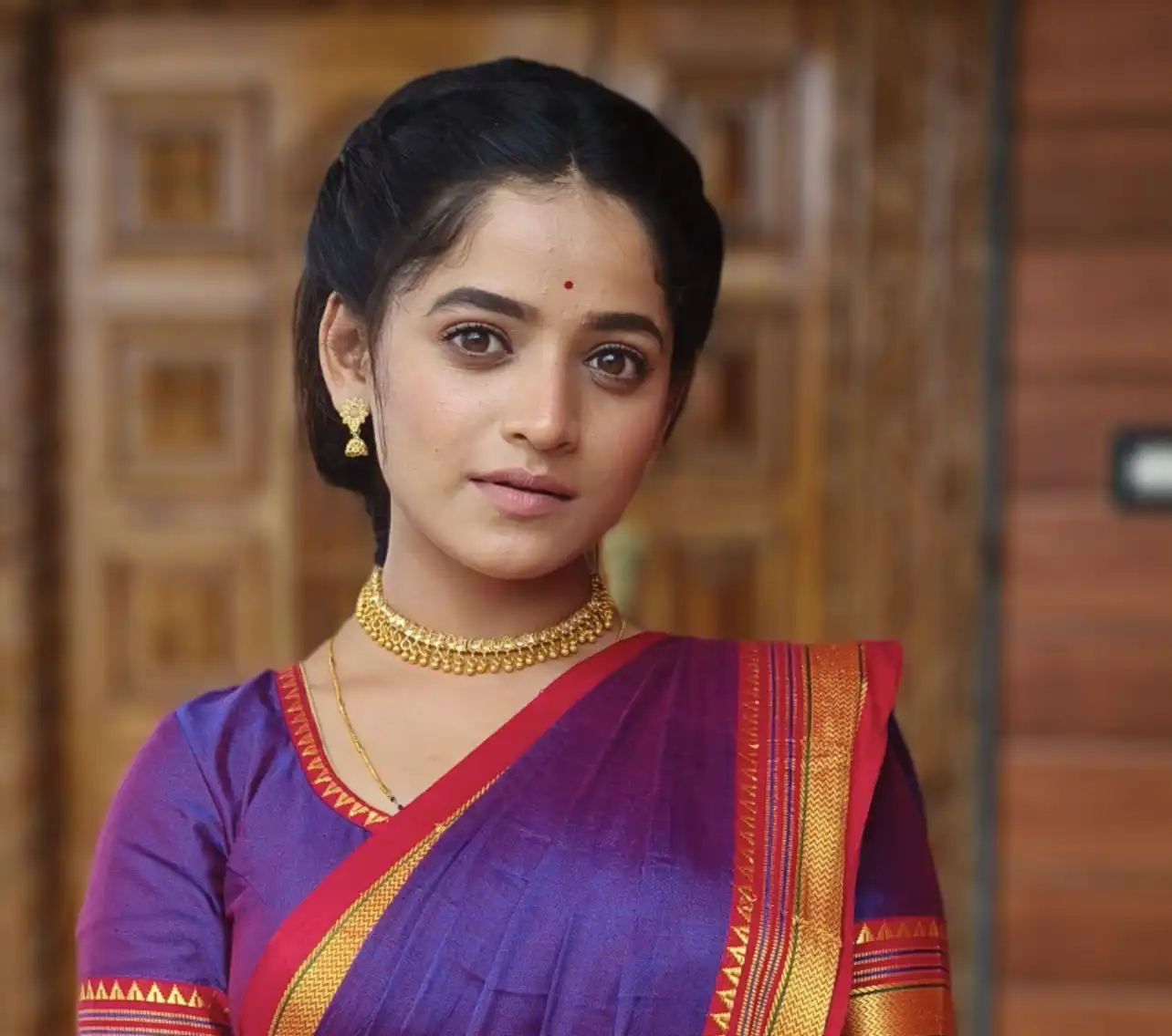 Paru's Struggles and Unfolding Relationships