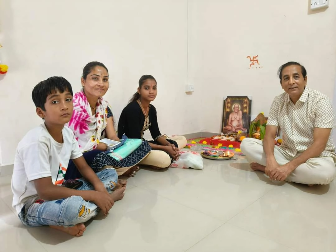  Mahesh Tilekar Fulfills His Promise, Keeps His Word to Sunita