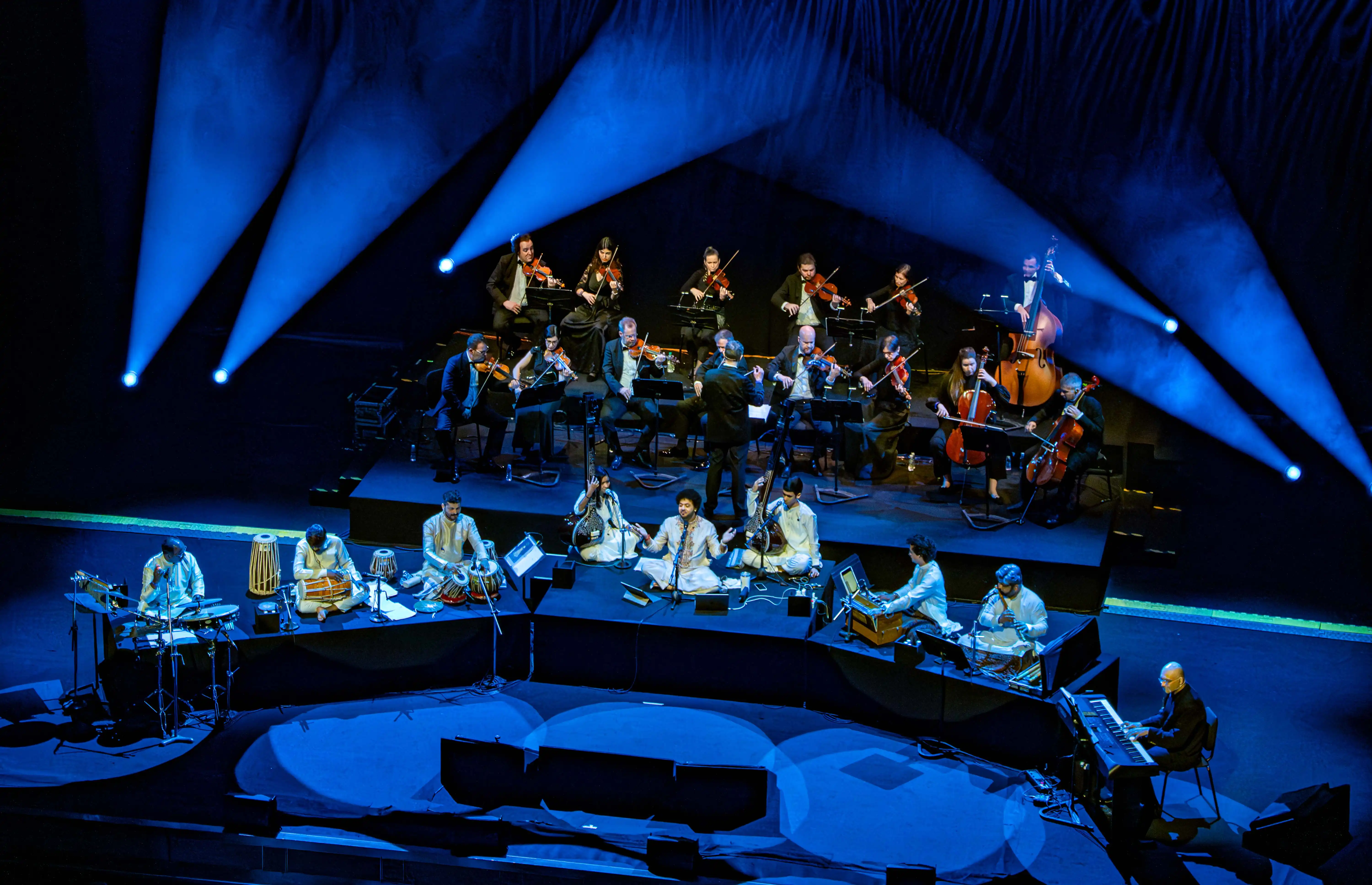 Mahesh Kale Live with the Budapest Scoring Orchestra Creates History at NMACC