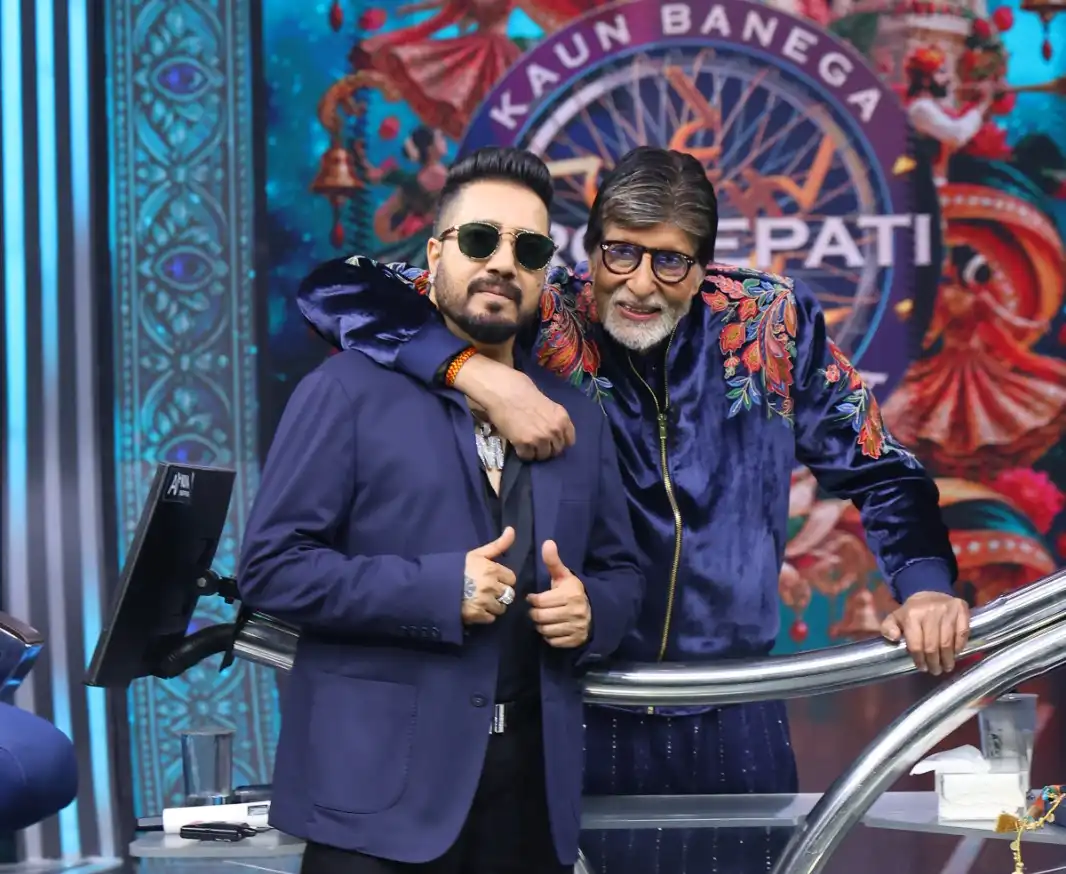 Amitabh Bachchan Shares a Lighthearted Anecdote About Mika Singh’s Generous Gifting Habit 
