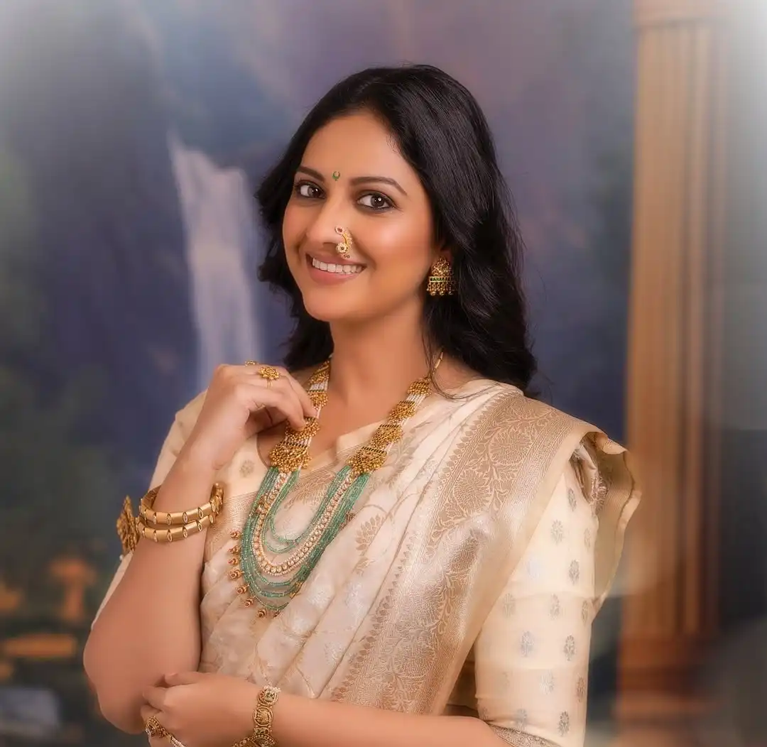 Tejashri Pradhan: I love peace and believe there should be transparency in everything