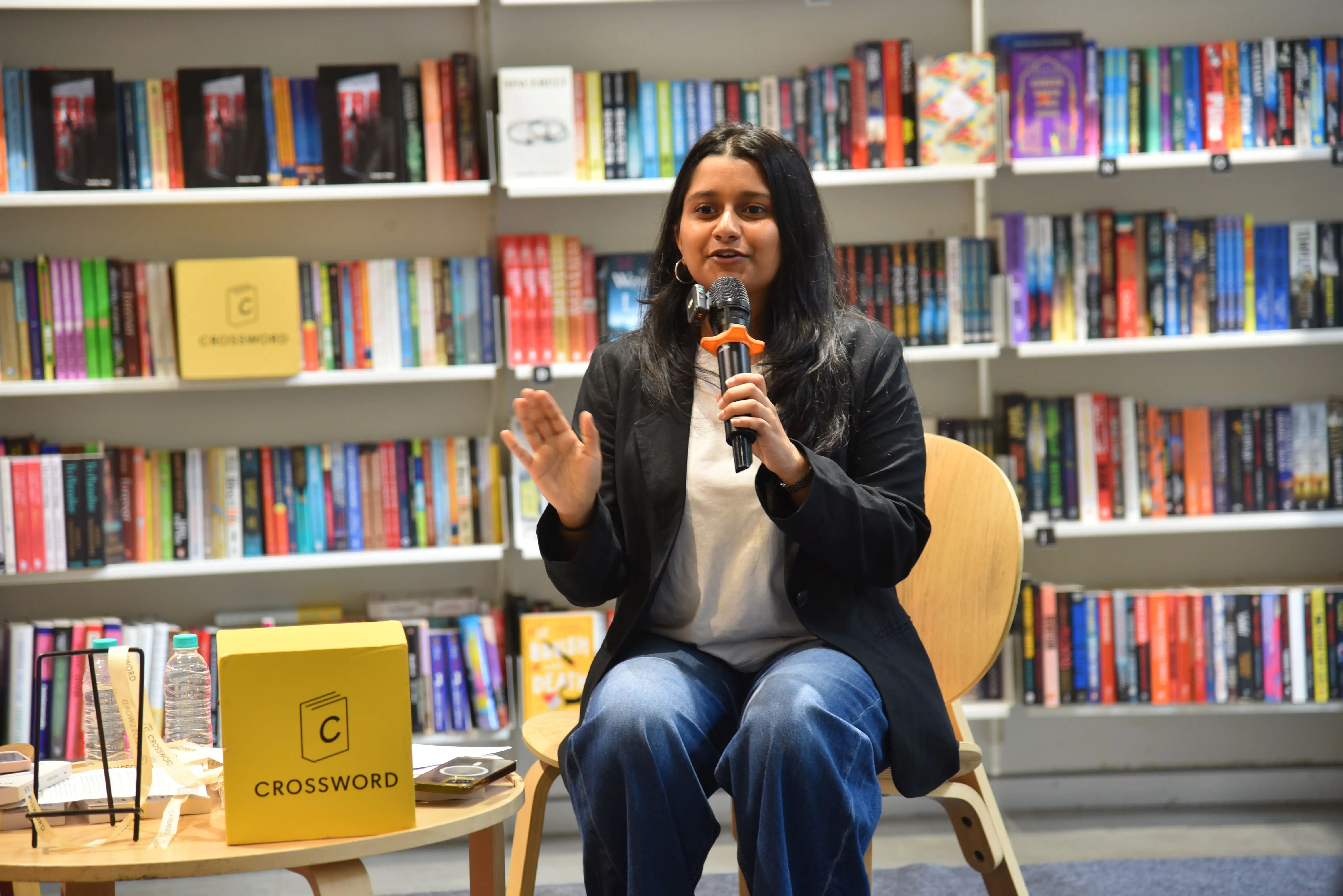 Soumya Jinaga launches her second book ‘Sincerely’,  unveiled by Aparna Piramal Raje    