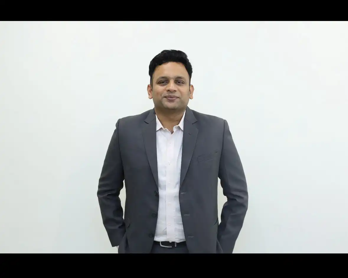 Dr Shriram Krishnamoorthy, Orthopaedic Surgeon