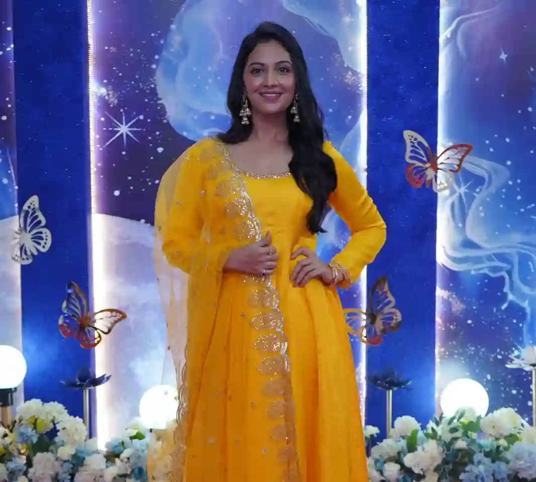 Zee Marathi Awards 2025: A Glamorous Red Carpet Extravaganza!