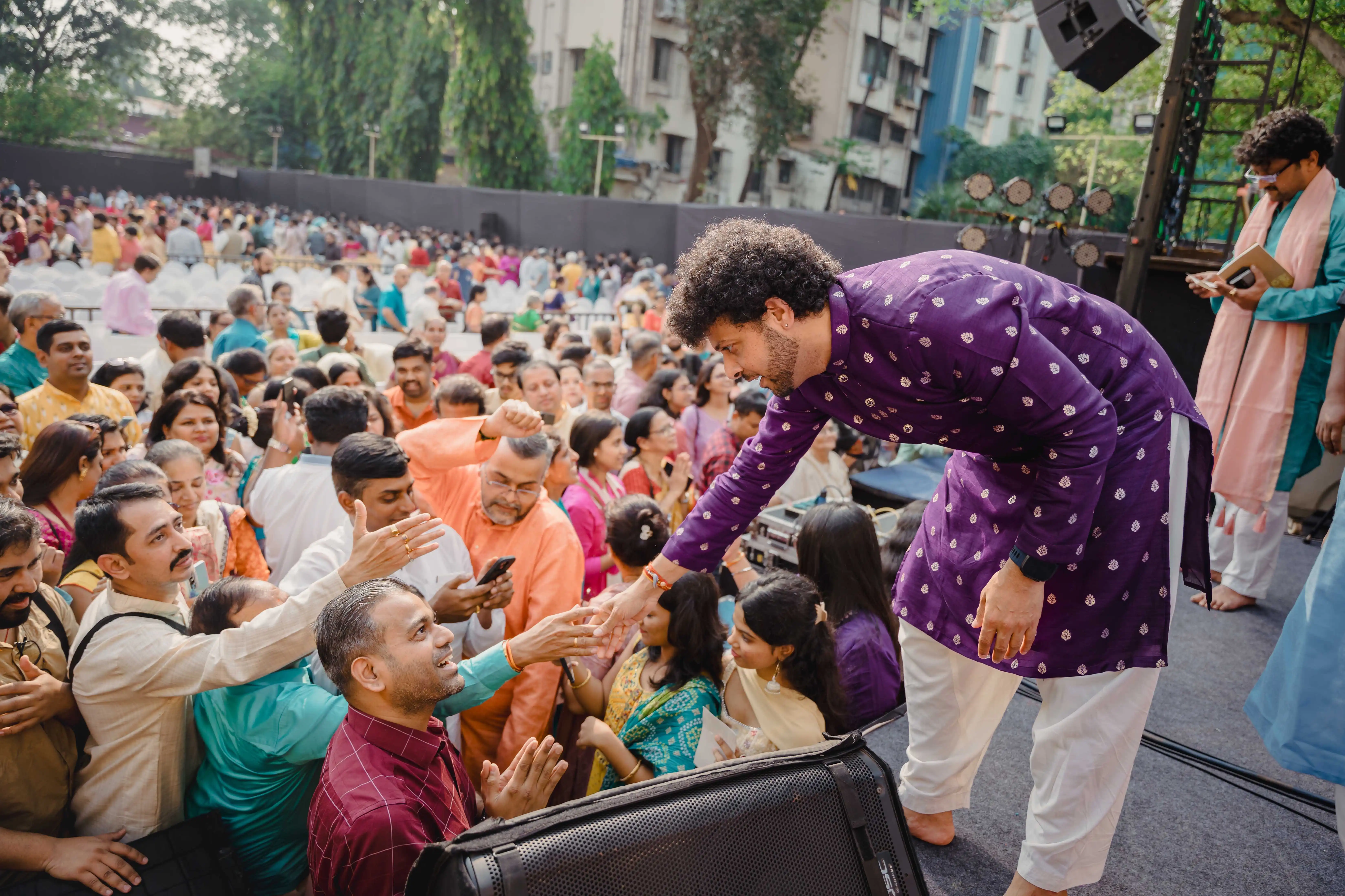 Mahesh Kale's Diwali Concert Series Lights Up Maharashtra