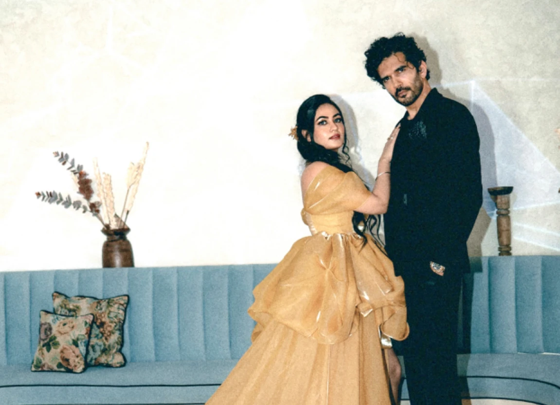 Raviraa Bhardwaj and Tahir Shabbir’s Romantic Music Video Aakhri Hadd Wins Hearts