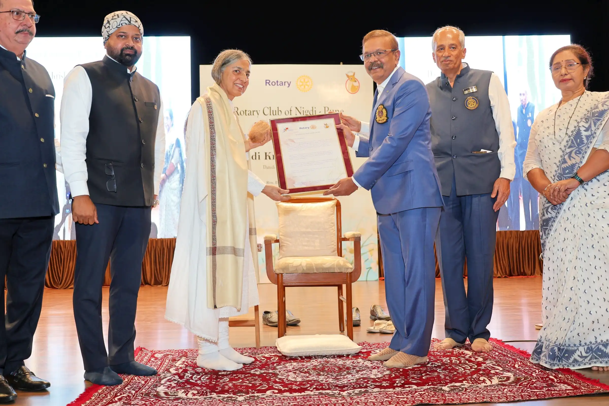 Didi Krishna Kumari Presented with International Peace Award