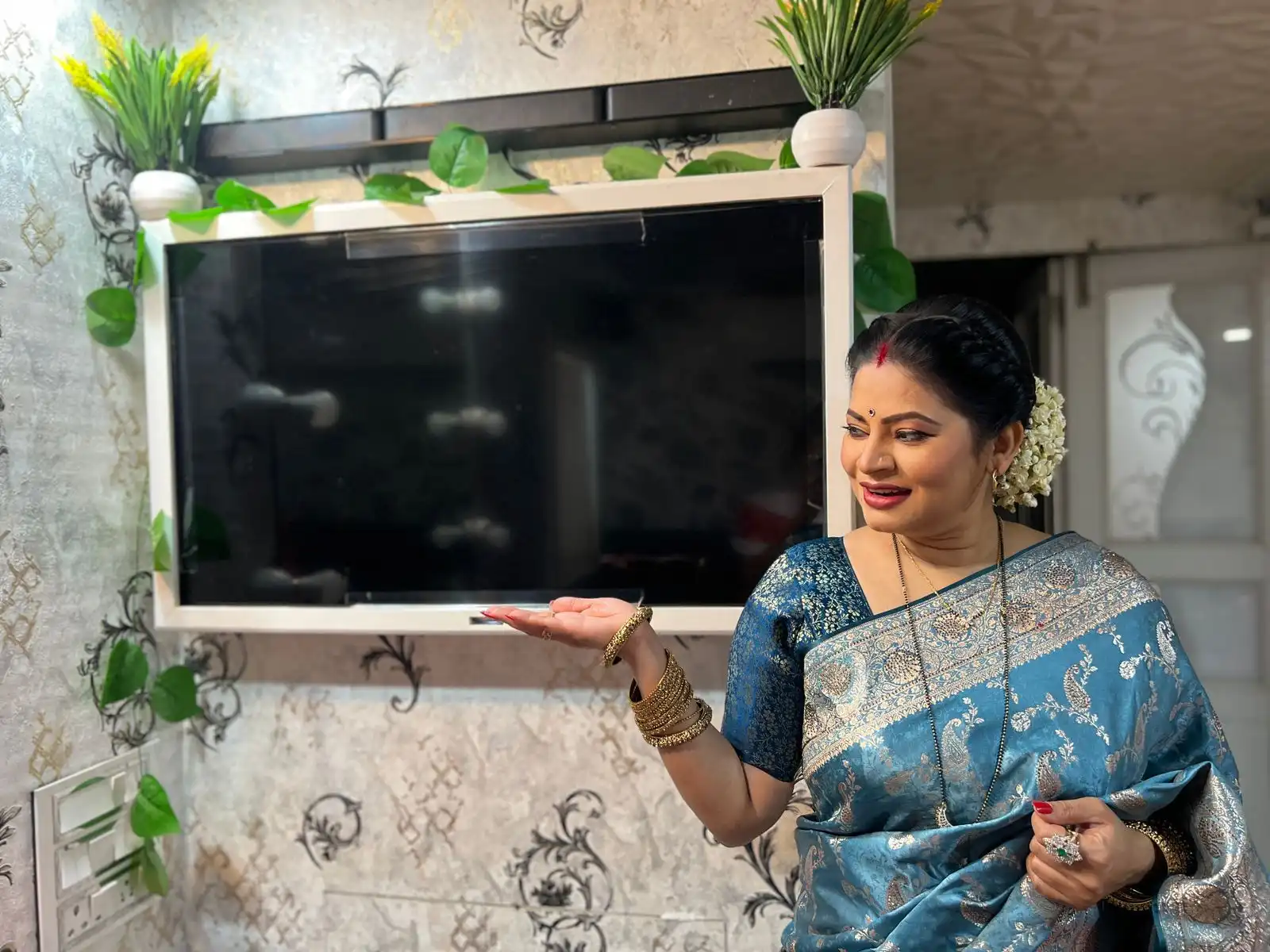 Megha Dhade Pens an Emotional Letter to Television