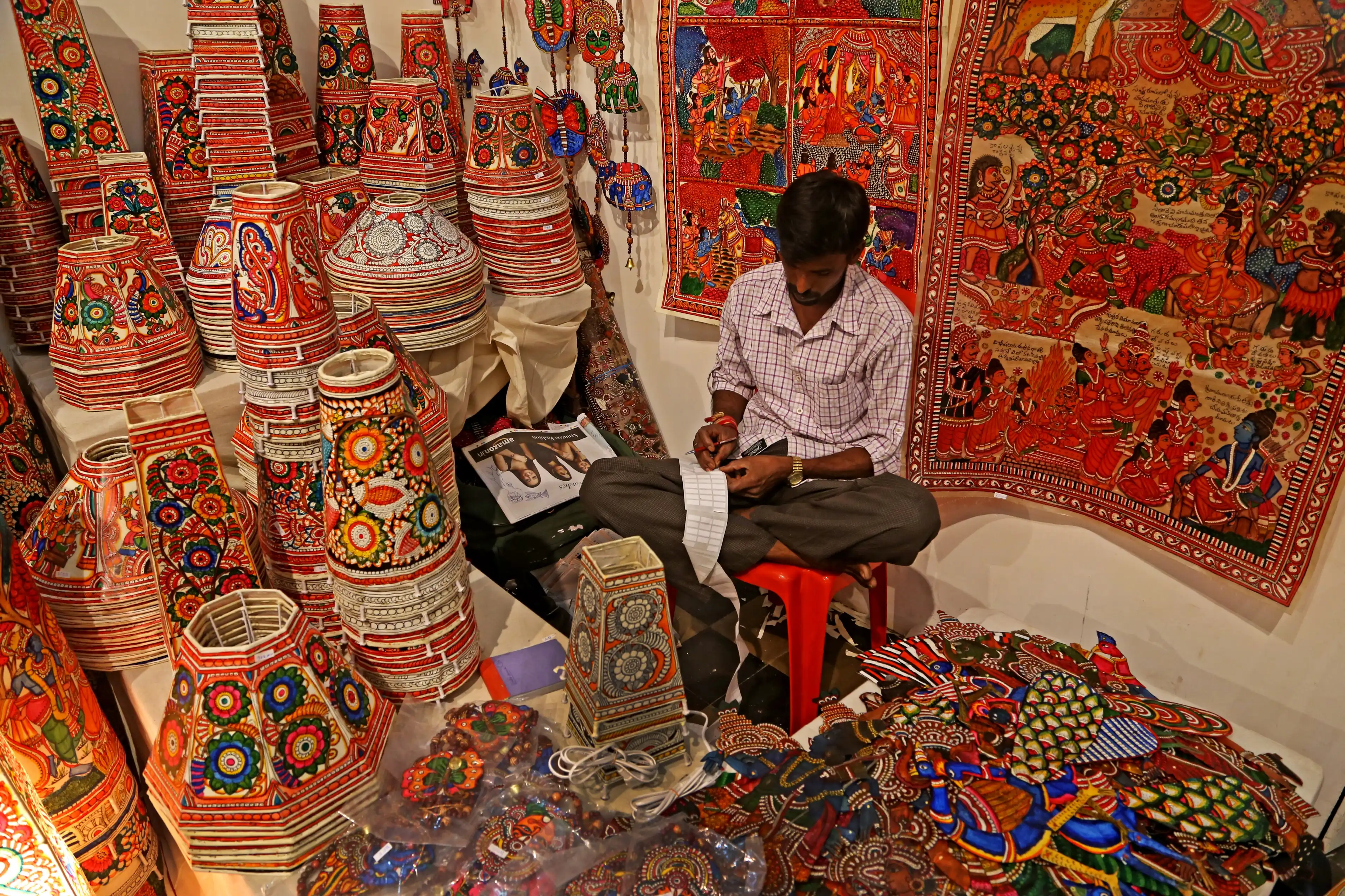A Decade of Artistry and Tradition: Dastkari Haat Samiti Unveils its Grand Craft Bazaar in Pune