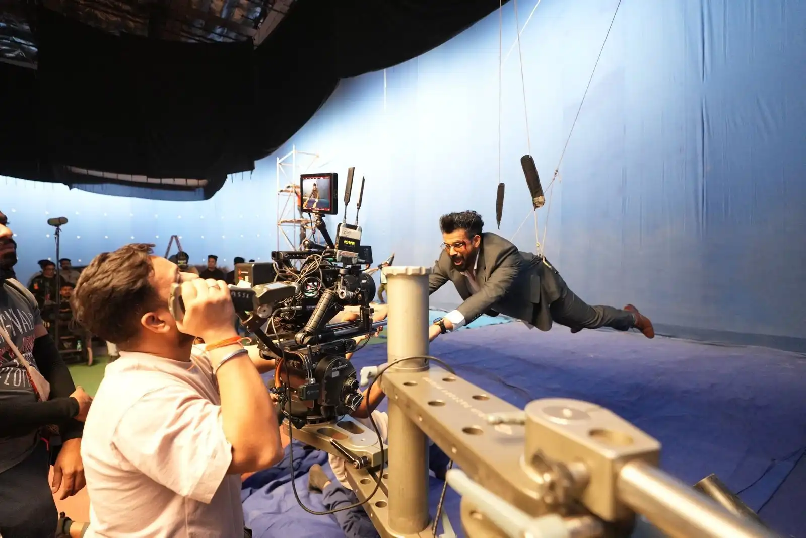 Behind The Scenes stills from Sohum Shah's Crazxy are here! Check it out now!