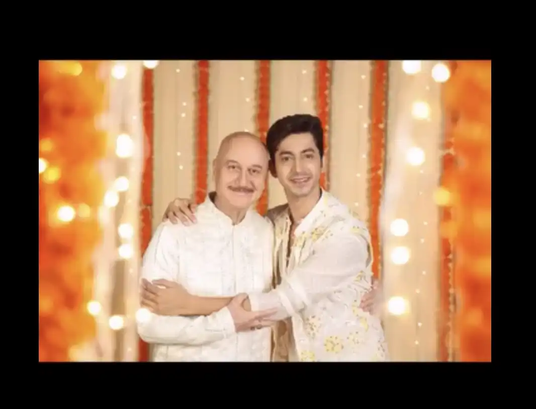 Anupam Kher & Mihir Ahuja celebrate Diwali together