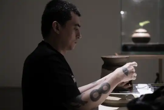 Portrait of Albert Yonathan Setyawan behind-the-scenes. Photo courtesy of Tumurun Museum, Solo, Indonesia