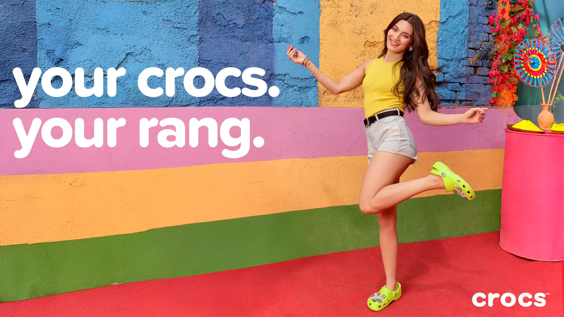 Crocs India’s ‘Your Crocs, Your Rang’ Campaign Embraces the Holi Spirit Featuring Pratibha Rants