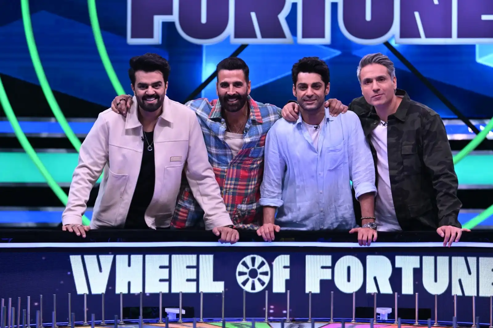 Akshay Kumar Puts Karan Wahi on the Spot With Marriage Questions on Wheel of Fortune