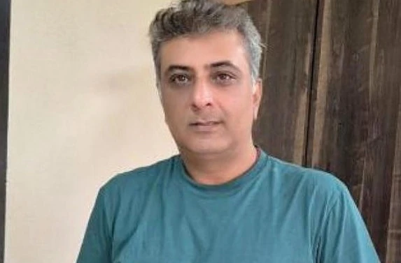 Karan Gulianii: He still romances on-screen with the same charm as when he started