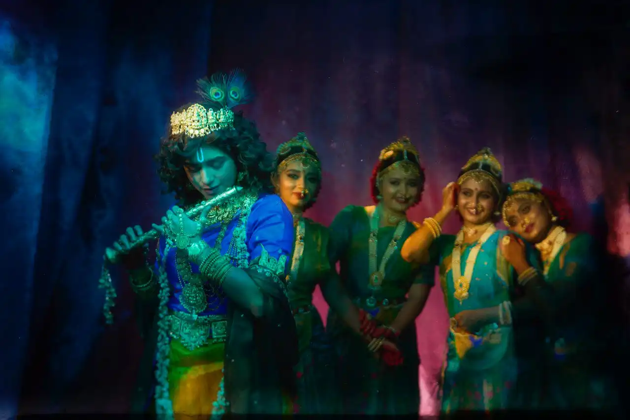 'Sambhavami Yuge Yuge' To Premiere In Dubai!