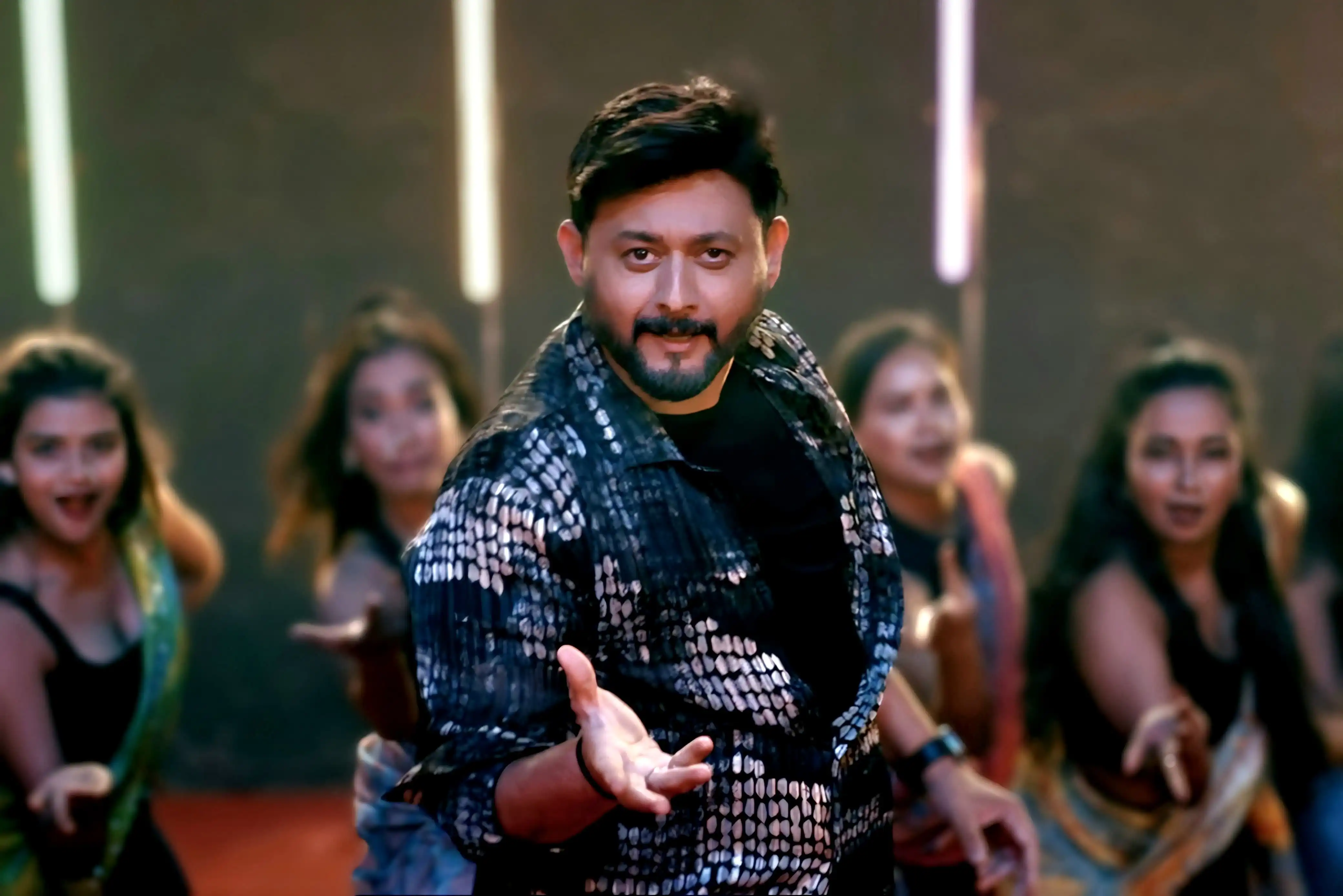 Actor-Producer Swapnil Joshi: Capturing Attention with Consistent Performances 