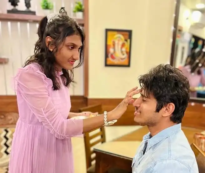 Actor Akshay Nalawade Shares His Unique Raksha Bandhan Tradition!