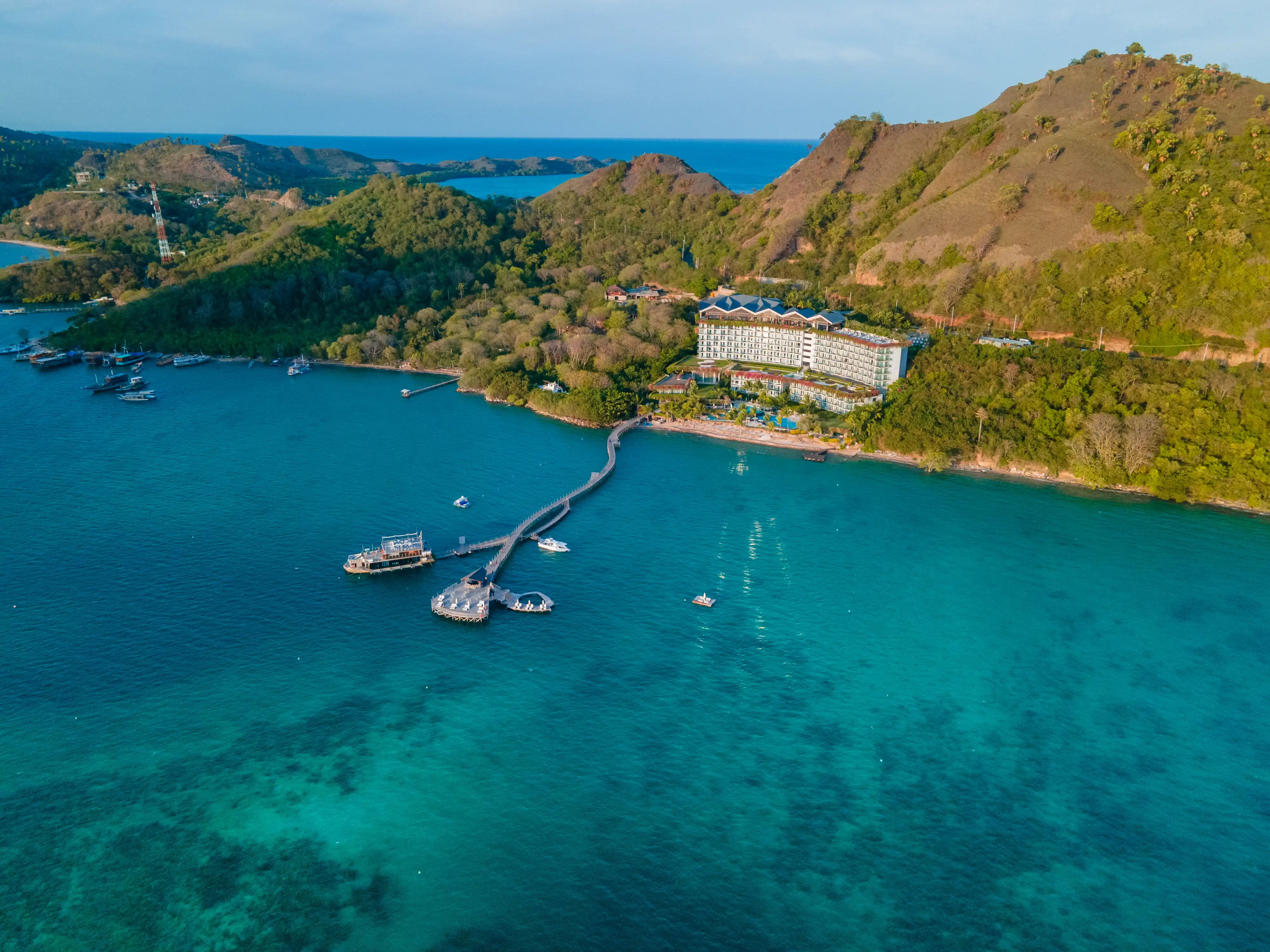 AYANA Komodo Waecicu Beach And Ayana Cruises Unveil Sail & Stay